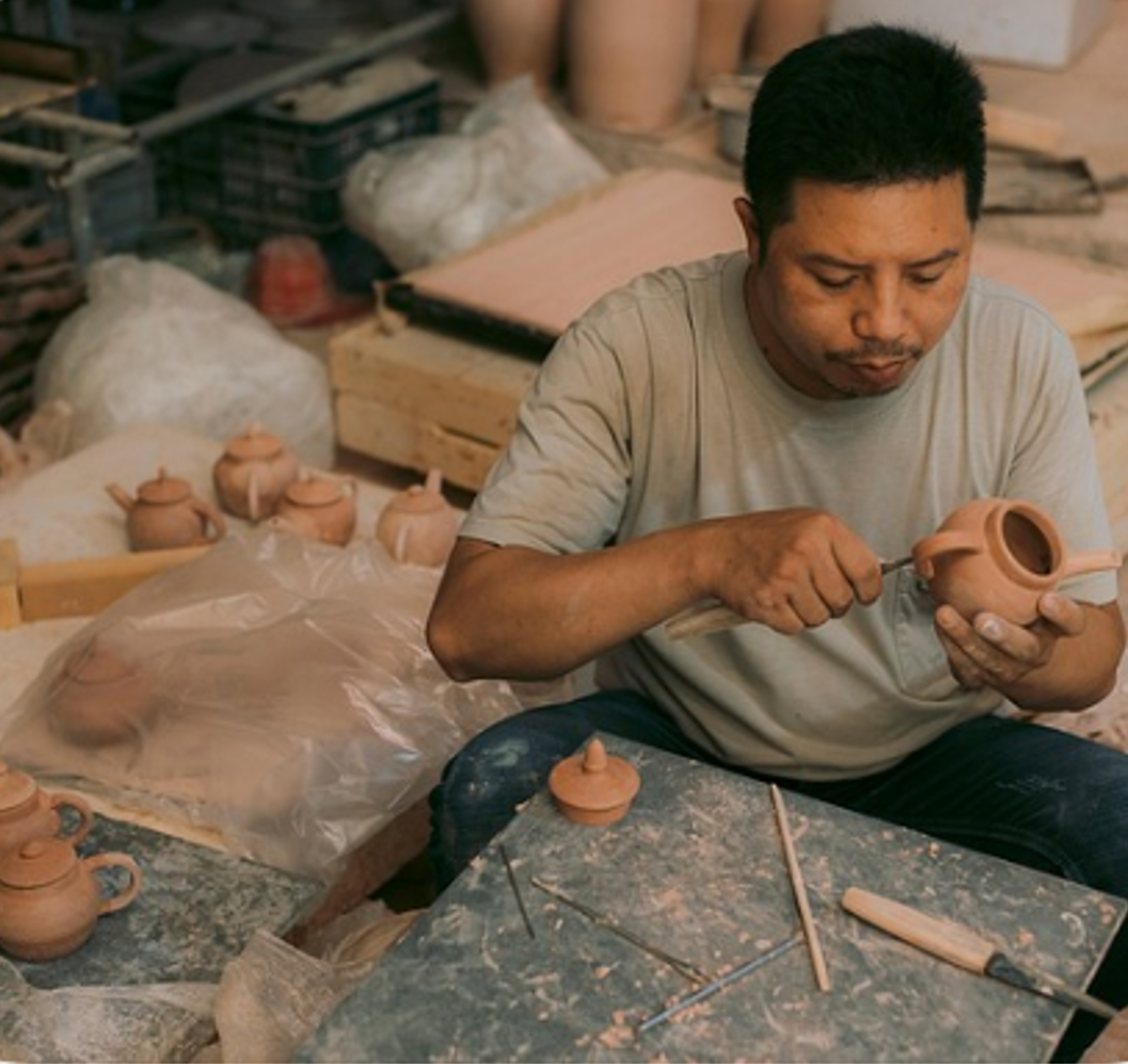 Mud carving